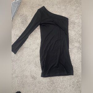 One shoulder body con dress never worn